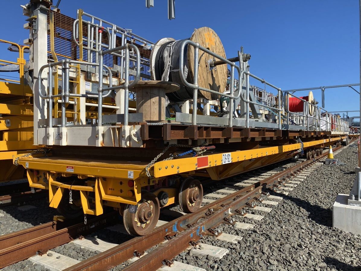Safety alert coupling and braking