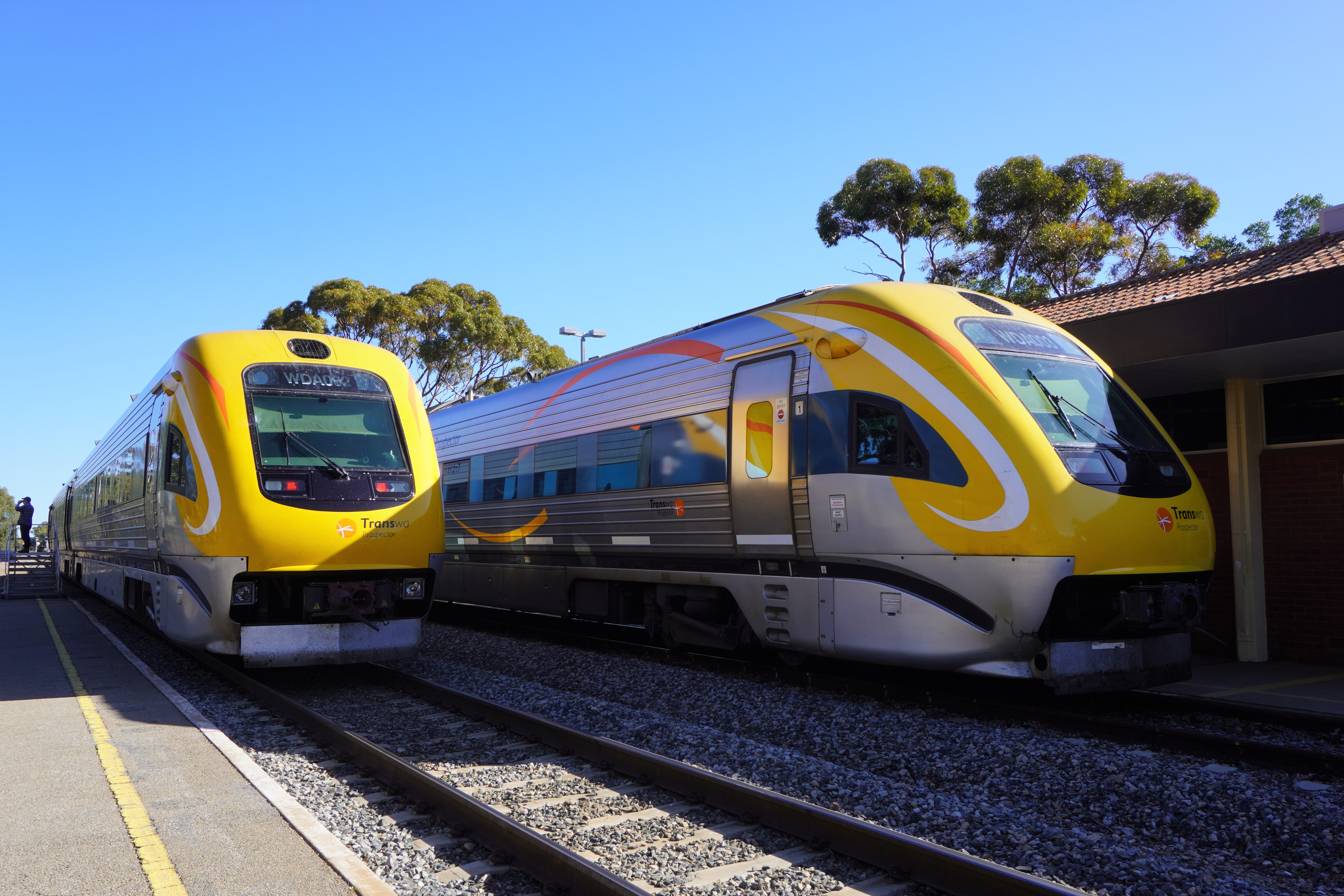 Image WA Modern rail i Stock 1413008920 Oct 2023